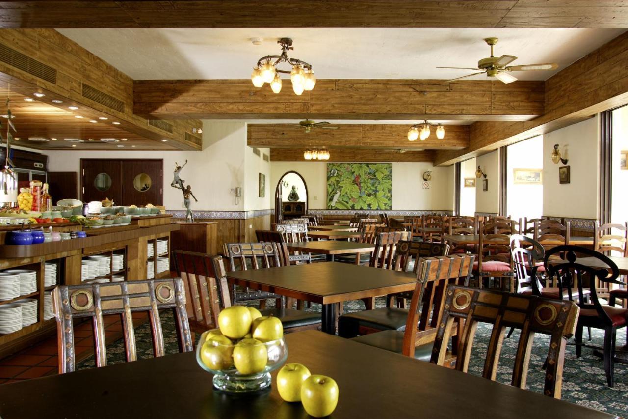 Promisedland Resort & Lagoon Shoufeng Exterior foto The dining room at the hotel